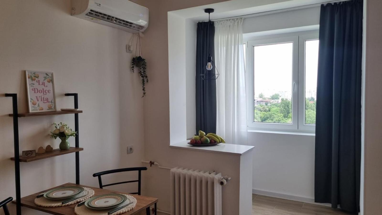 Titan Park Vista Studio Bucarest Extérieur photo