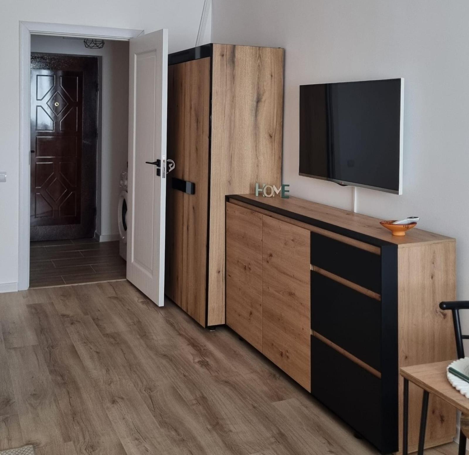 Titan Park Vista Studio Bucarest Extérieur photo